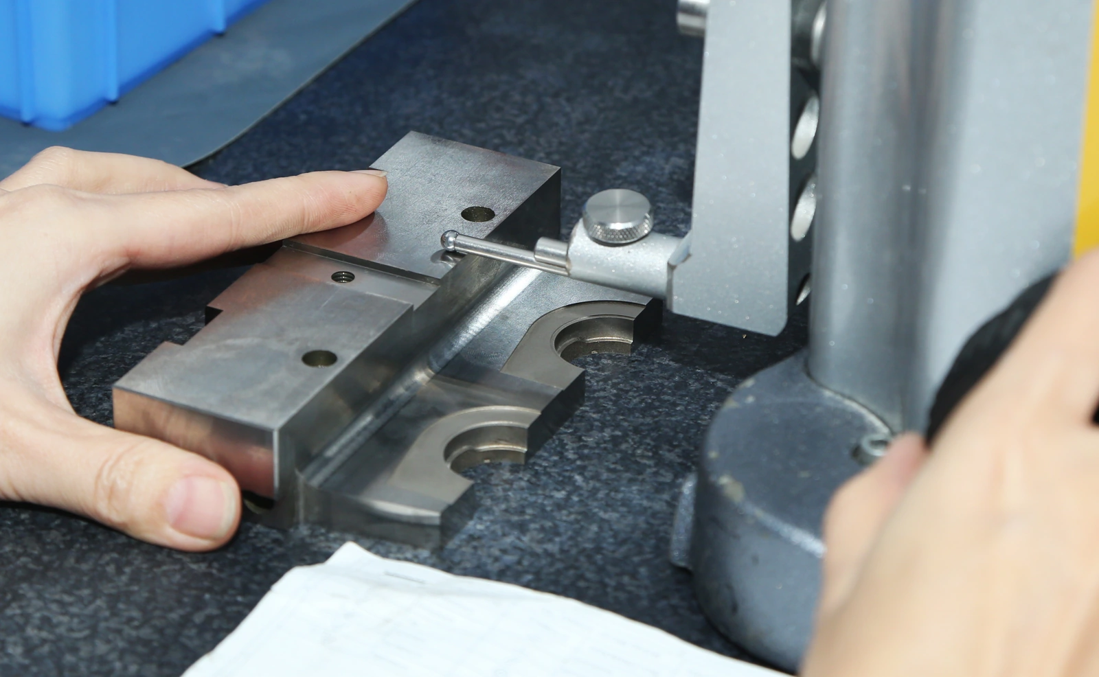 Height-gauge contact measurement on a machined metal component