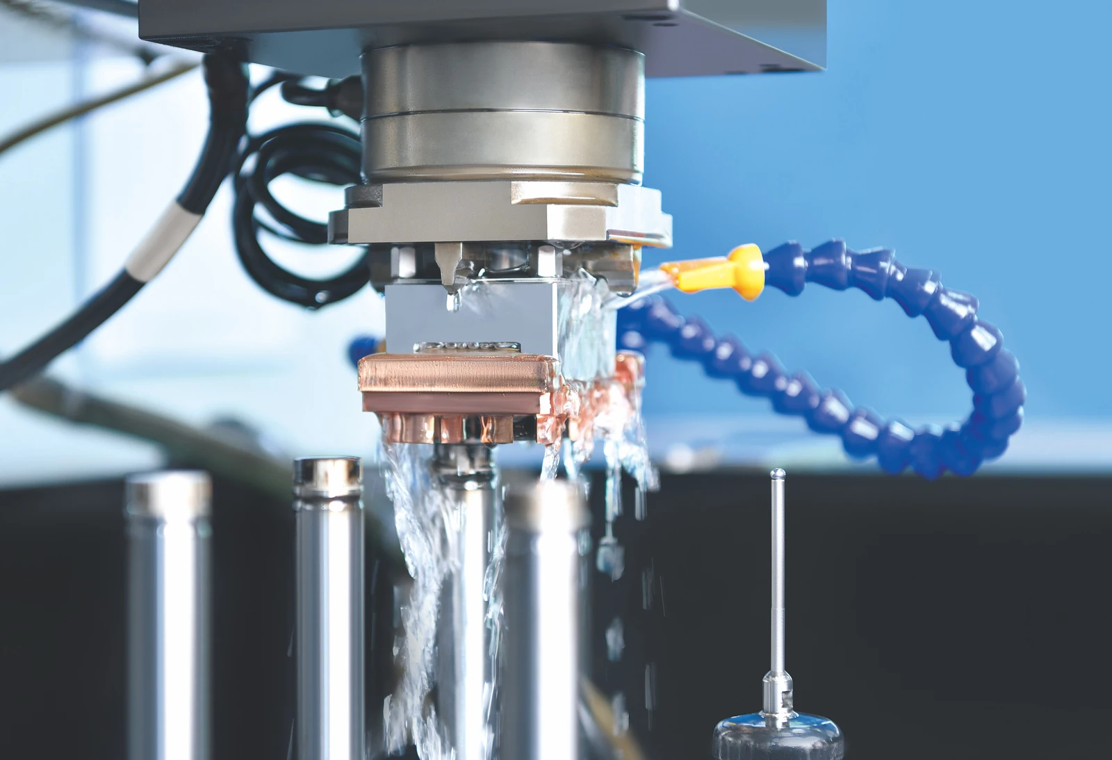 CNC cutting tool and flowing coolant